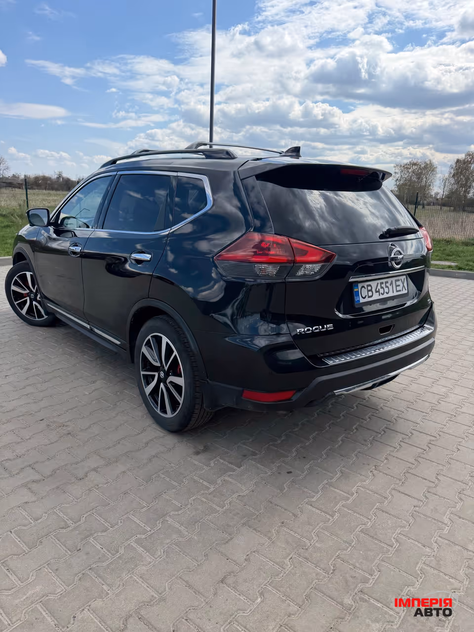 Nissan Rogue - фото 2