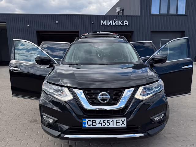 Nissan Rogue - фото 1