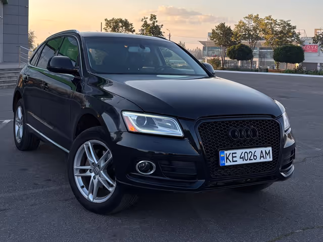 Audi Q5 - фото 1