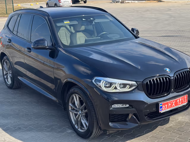 BMW X3 - фото 3