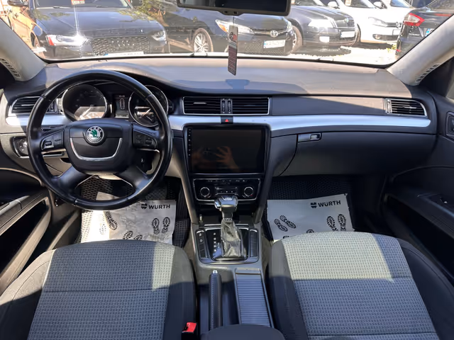 Skoda Superb - фото 4