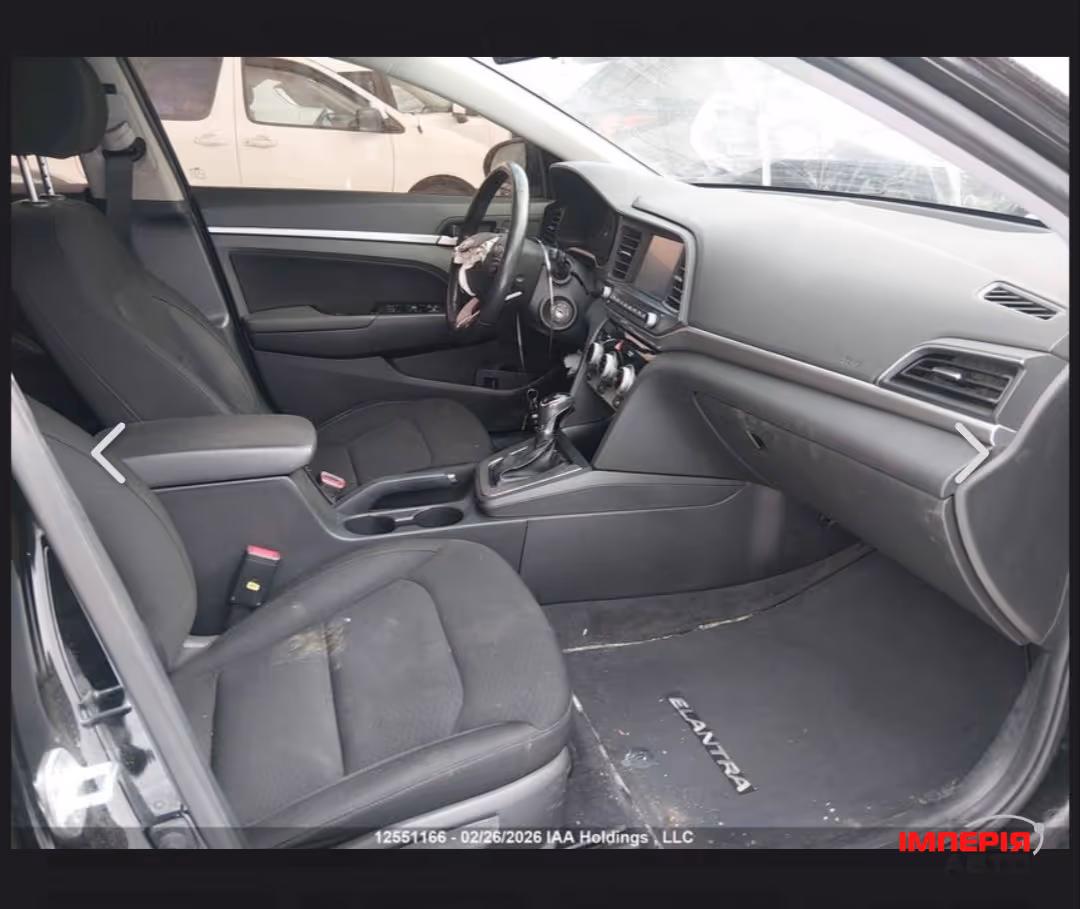 Hyundai Elantra - фото 25