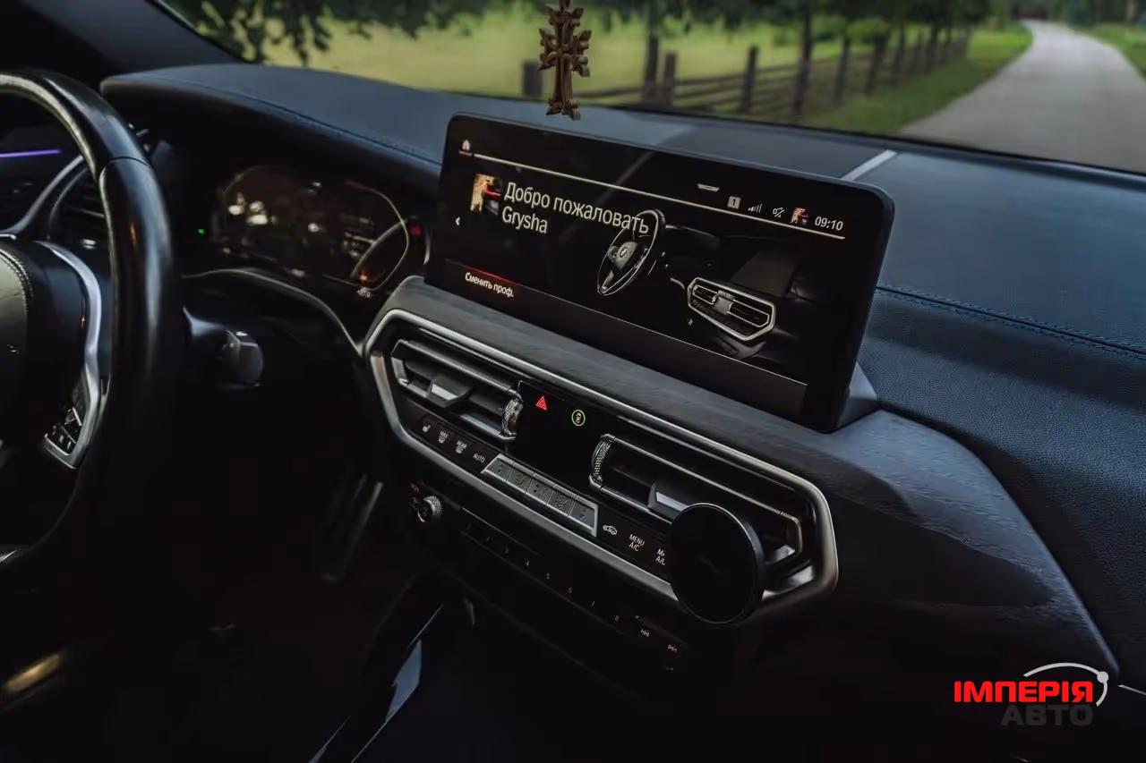 BMW X4 - фото 8