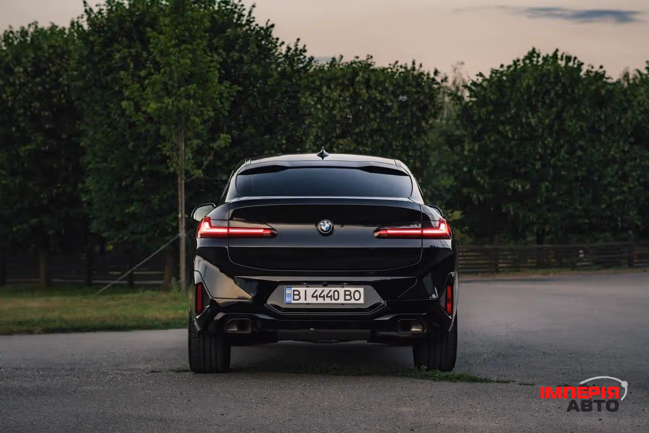 BMW X4 - фото 6