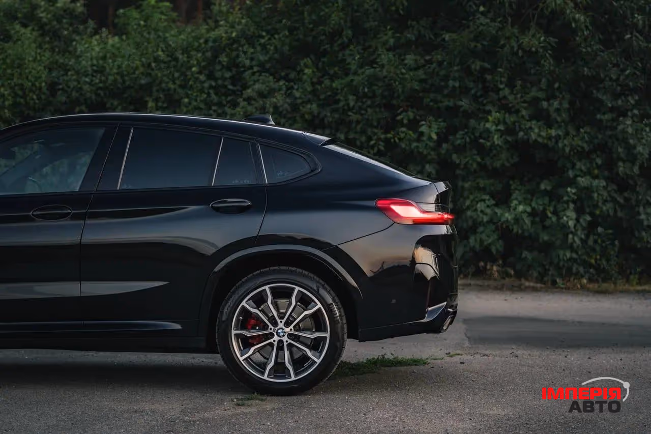 BMW X4 - фото 4