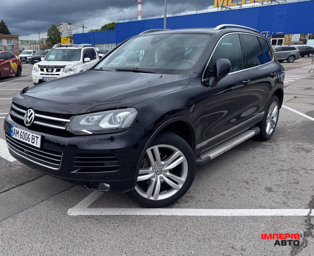 Volkswagen Touareg - фото 1