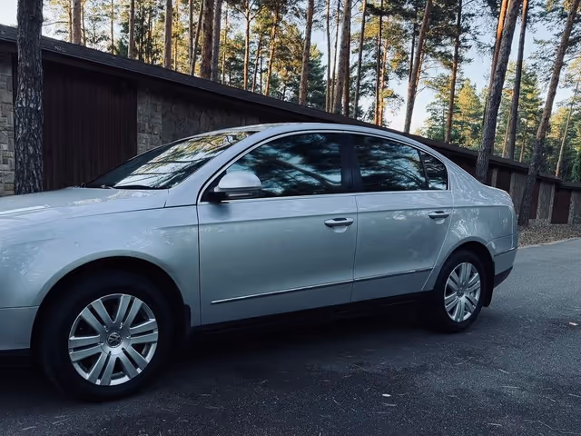 Volkswagen Passat - фото 5