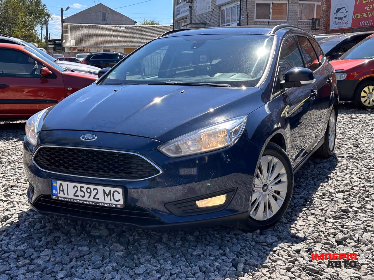 Ford Focus - фото 2