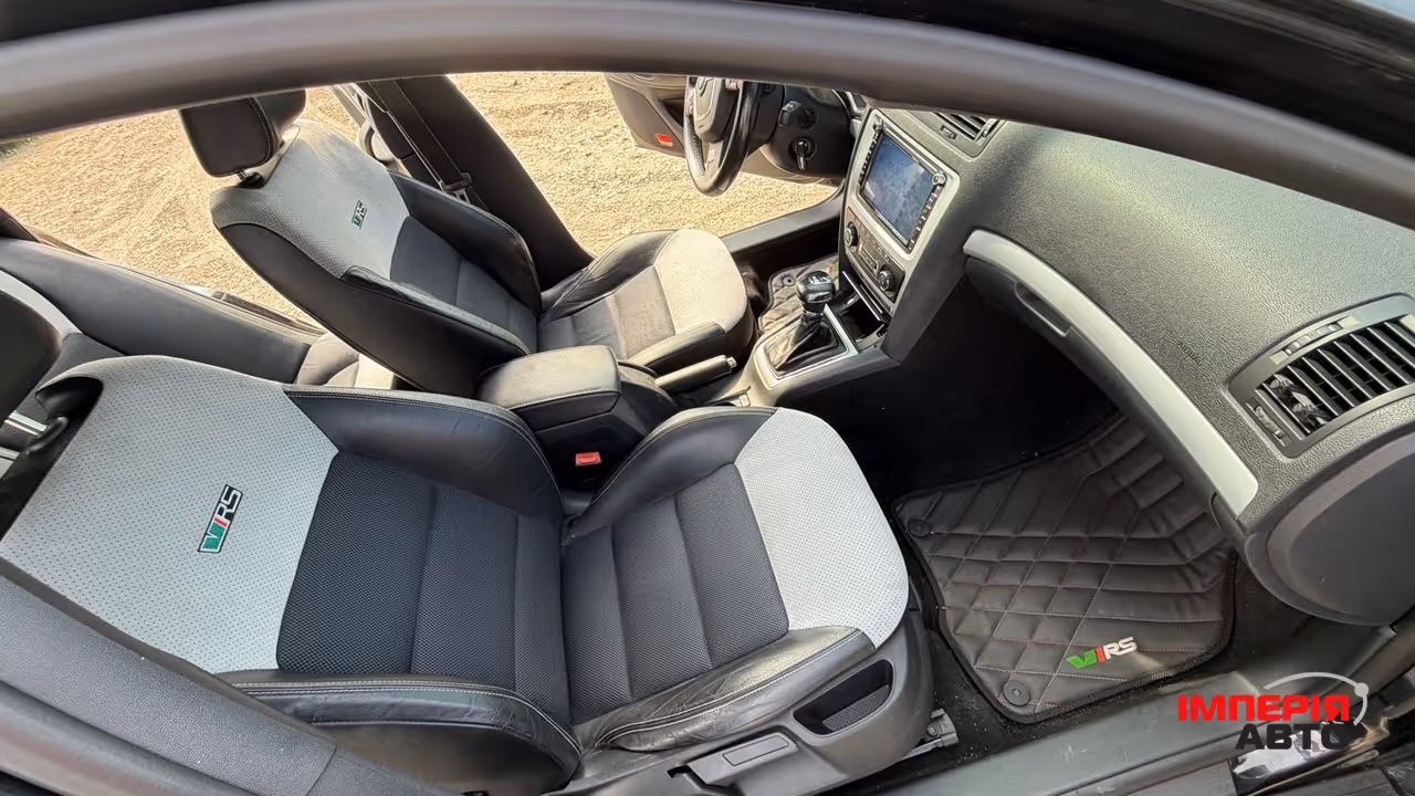 Skoda Octavia RS - фото 9