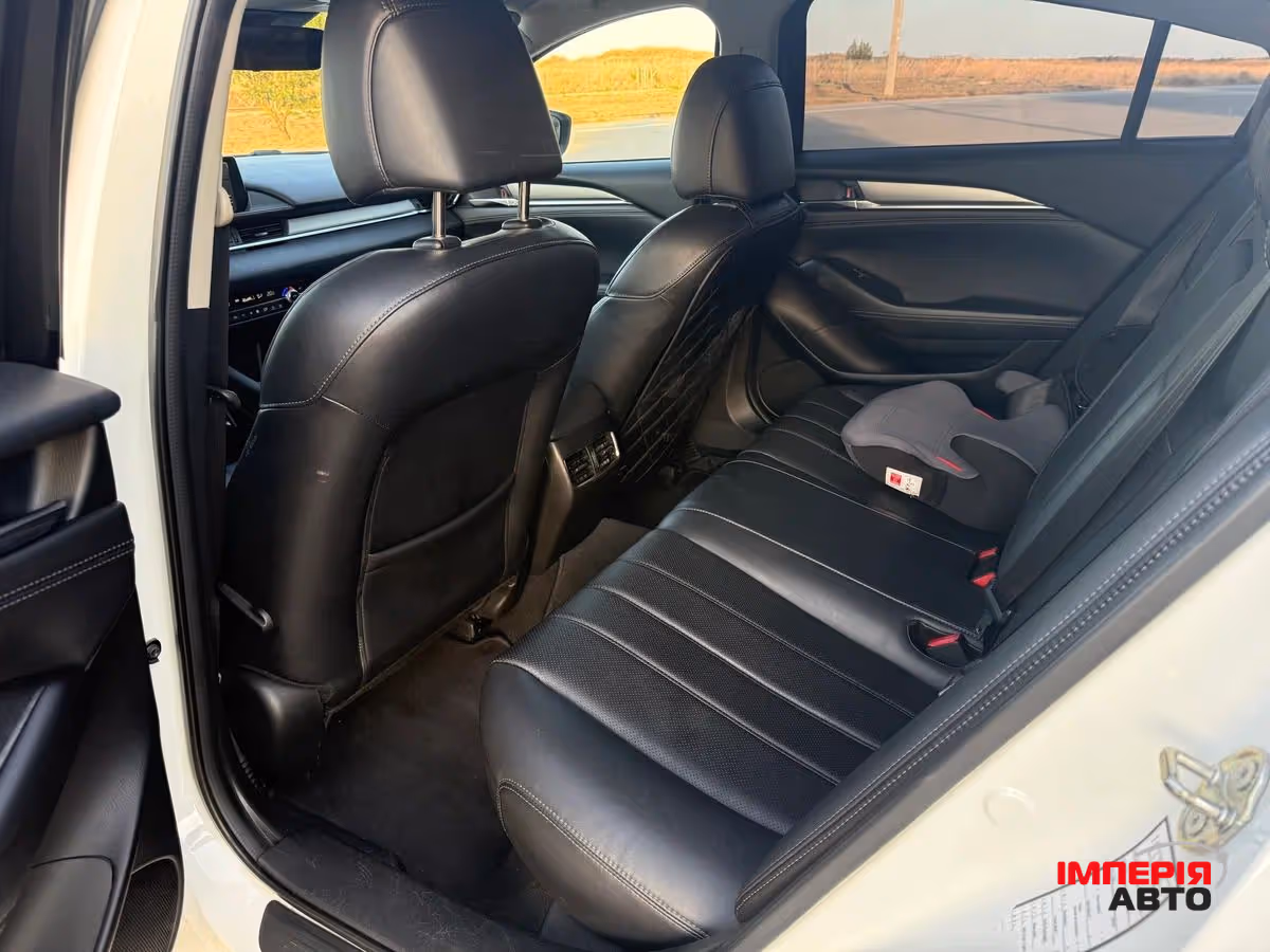 Mazda 6 - фото 15