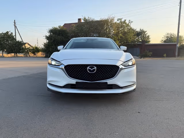 Mazda 6 - фото 3
