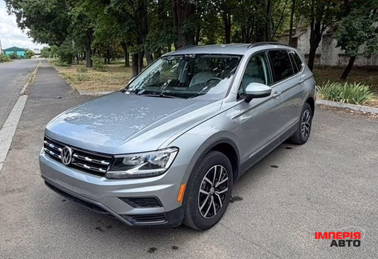 Volkswagen Tiguan - фото 5