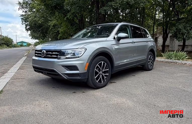 Volkswagen Tiguan - фото 3
