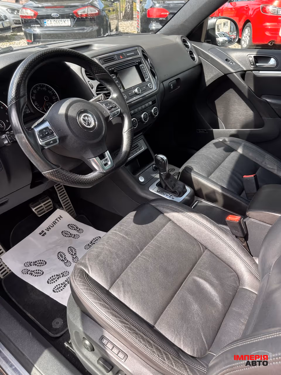 Volkswagen Tiguan - фото 6