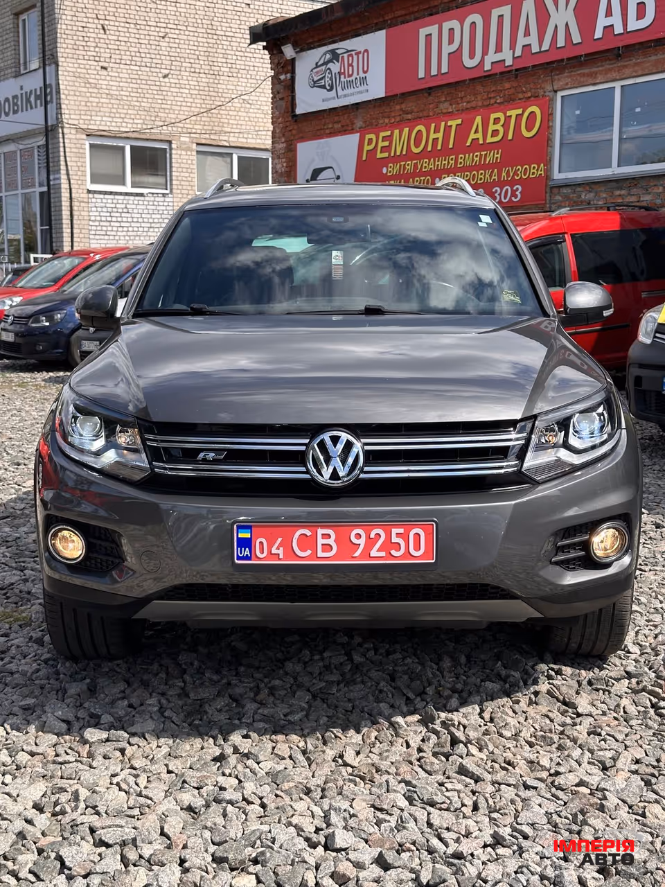 Volkswagen Tiguan - фото 5