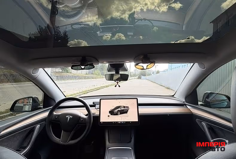 Tesla Model Y - фото 4