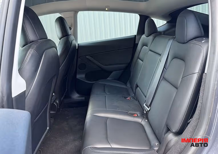 Tesla Model Y - фото 7