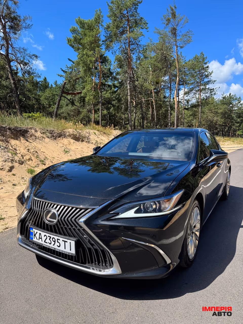 Lexus ES - фото 1