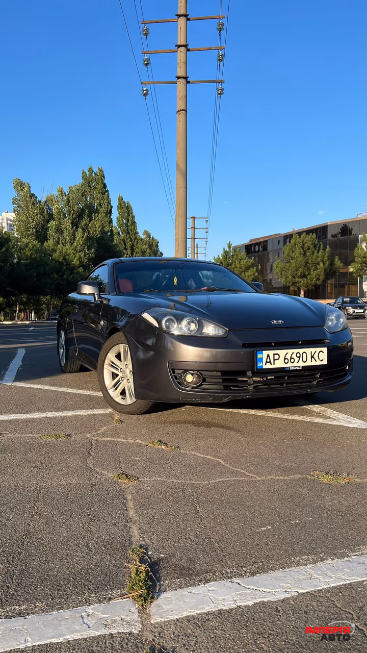 Hyundai Coupe - фото 2