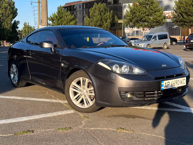 Hyundai Coupe - фото 1