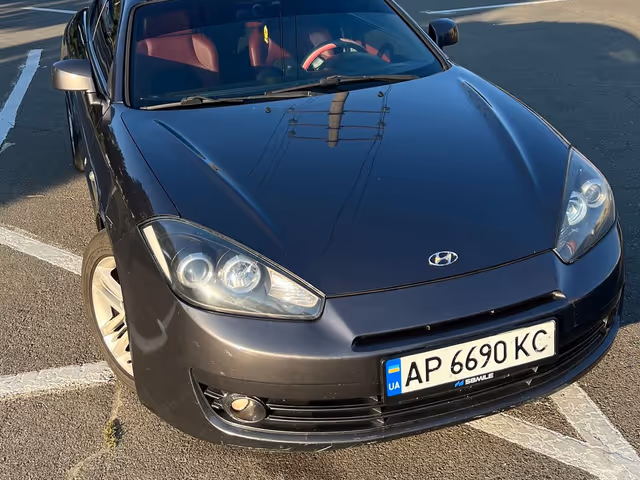 Hyundai Coupe - фото 5