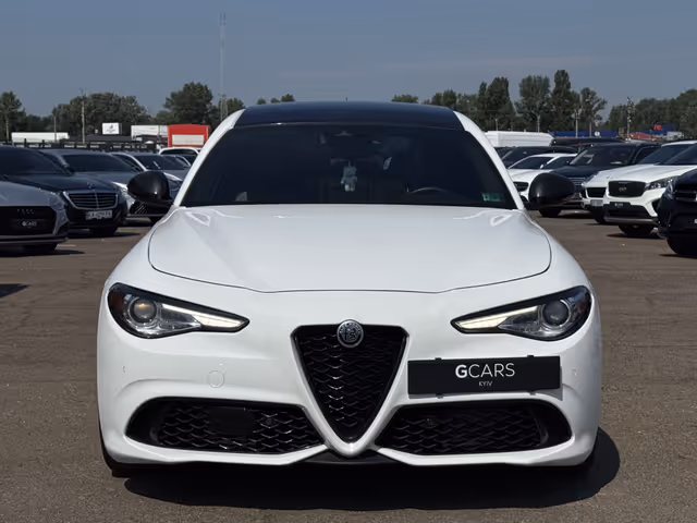Alfa Romeo Giulia - фото 3