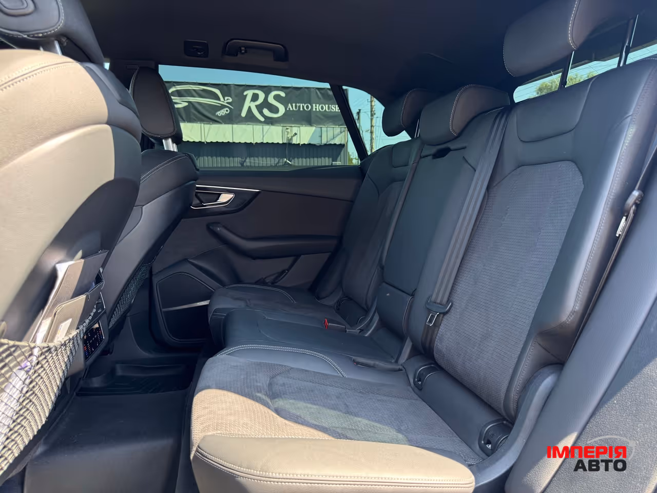 Audi Q8 - фото 29