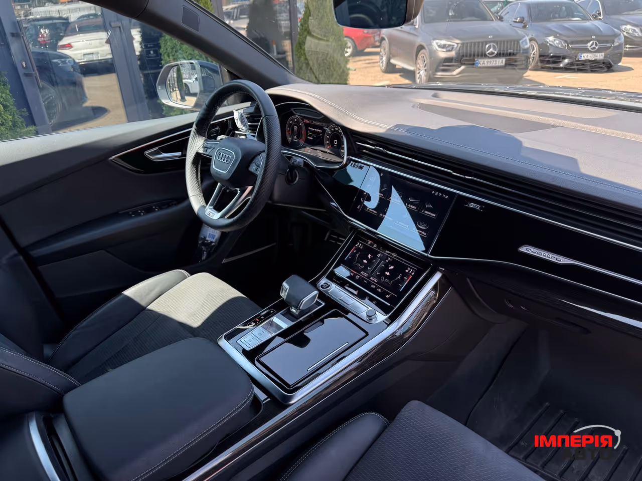 Audi Q8 - фото 37