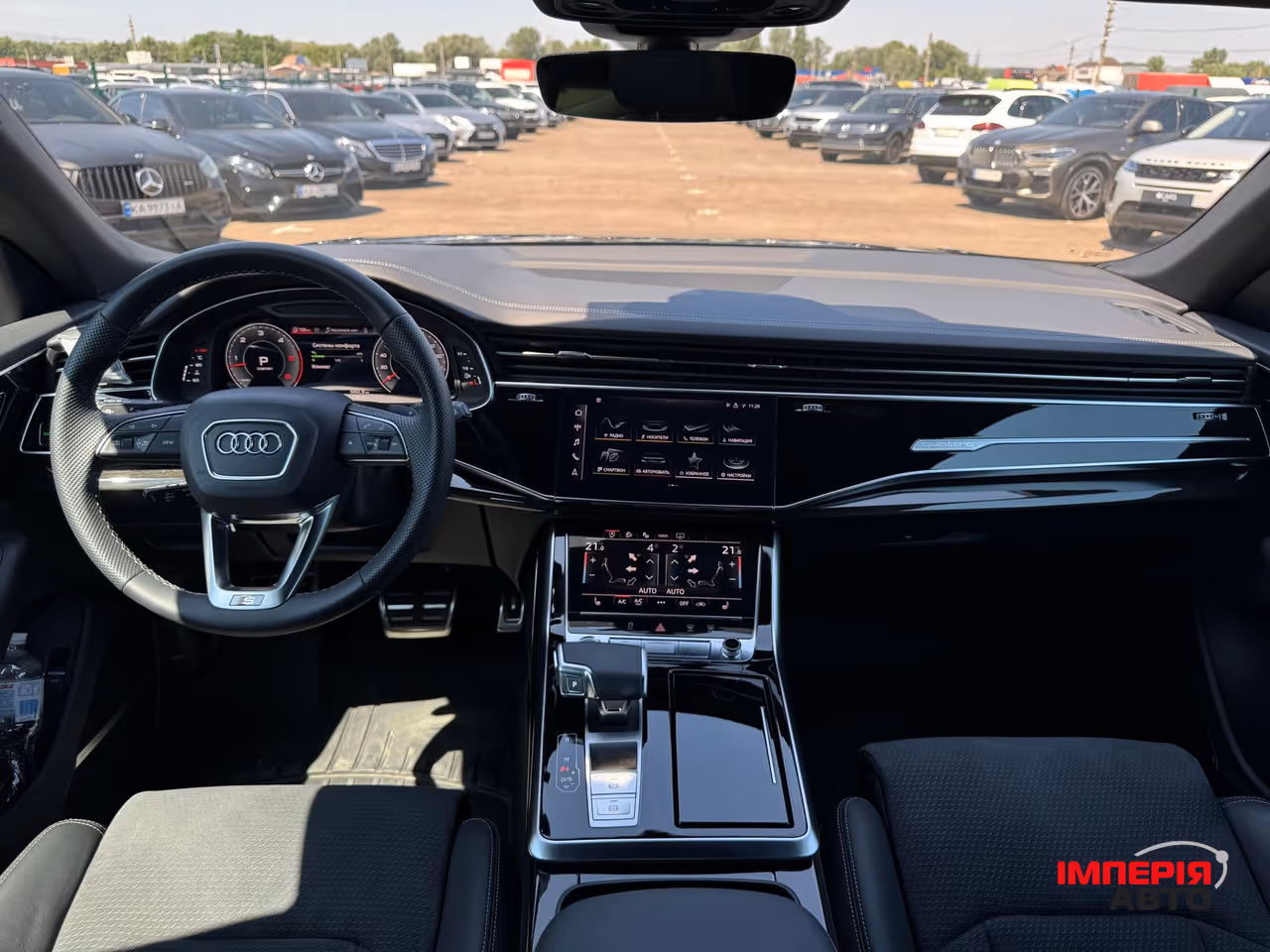 Audi Q8 - фото 31