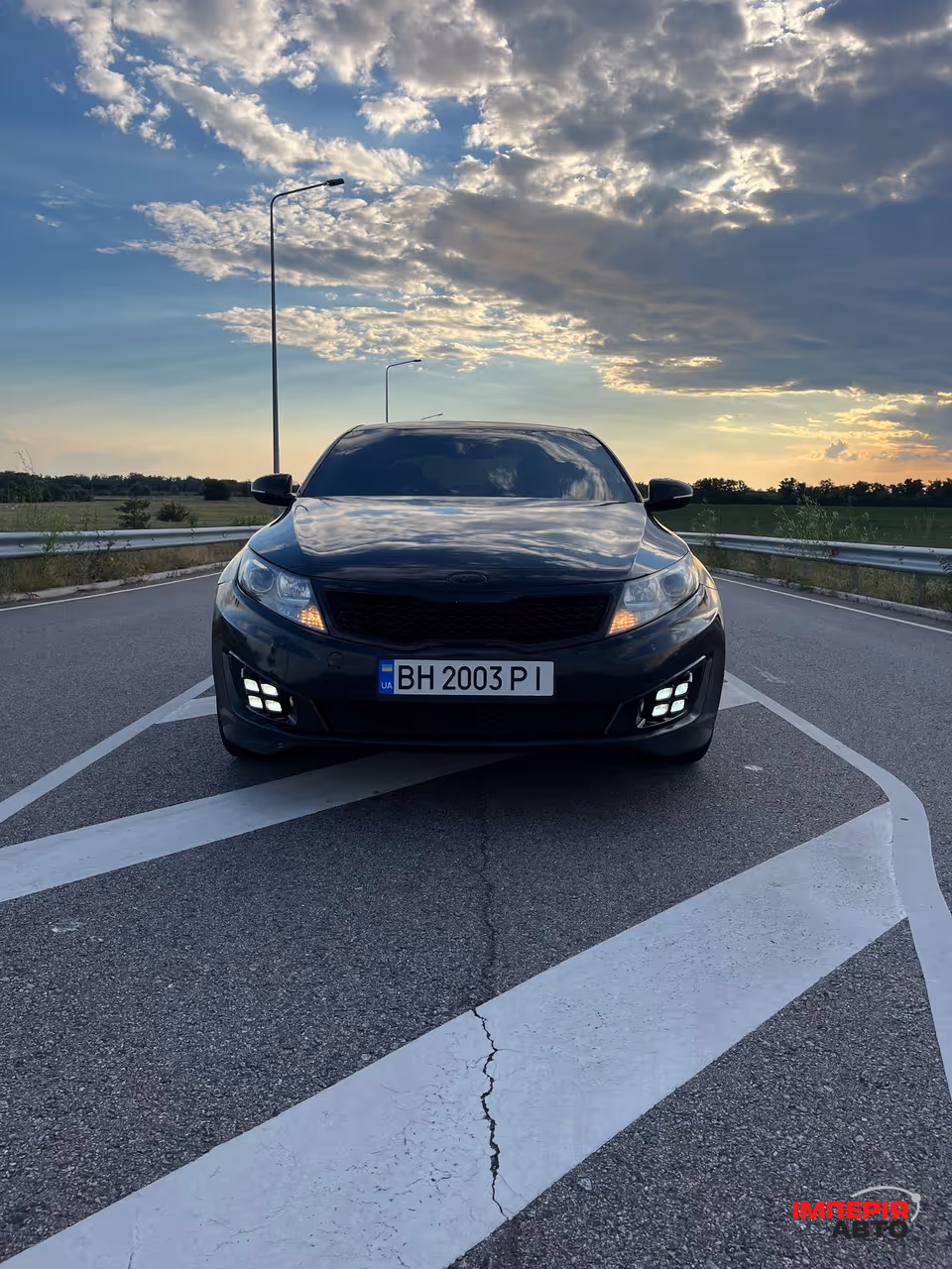 Kia K5 - фото 1