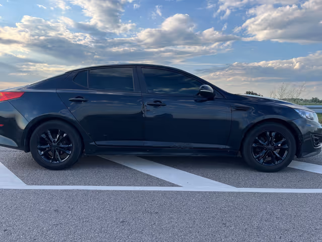 Kia K5 - фото 3