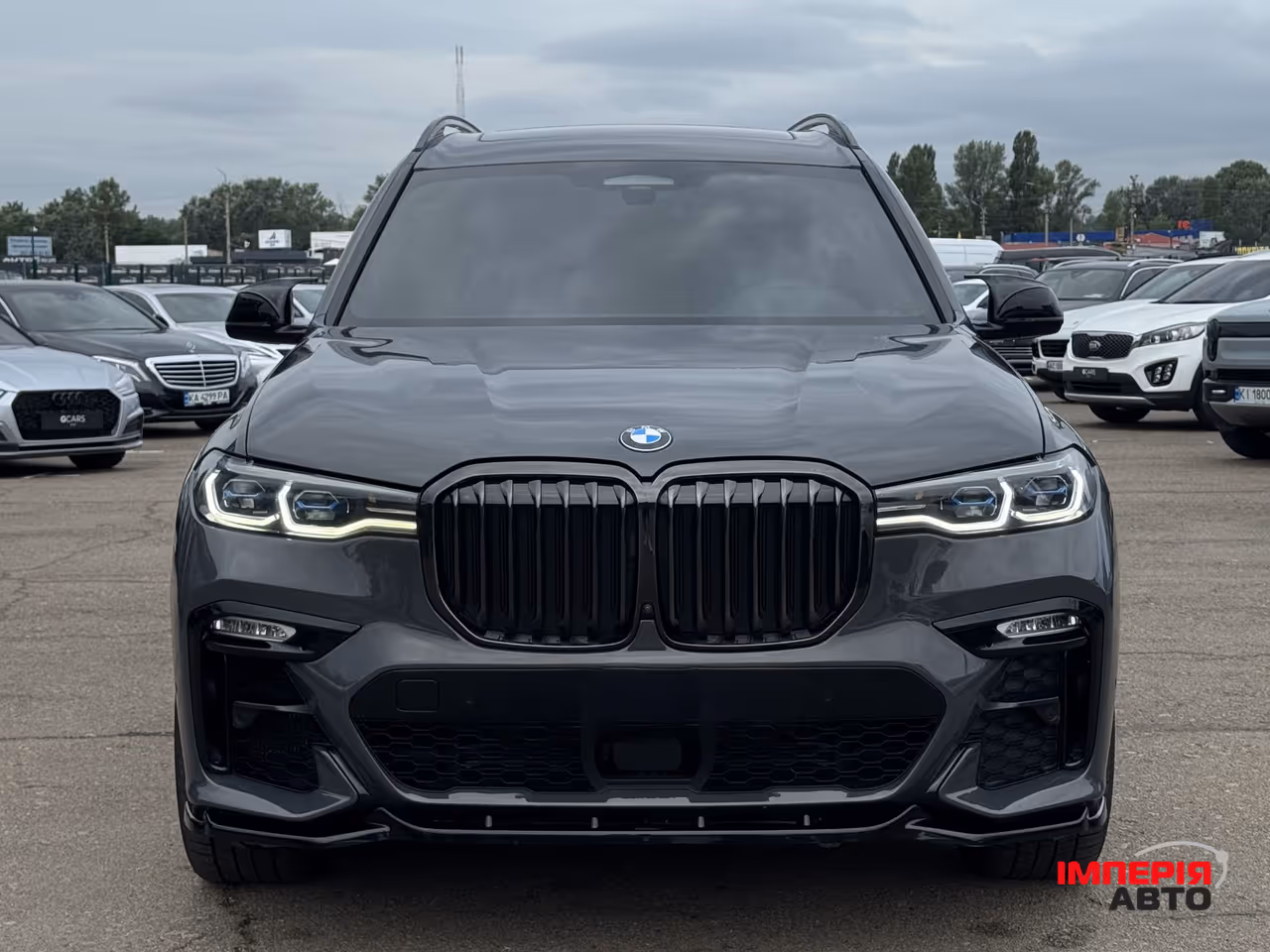 BMW X7 - фото 3