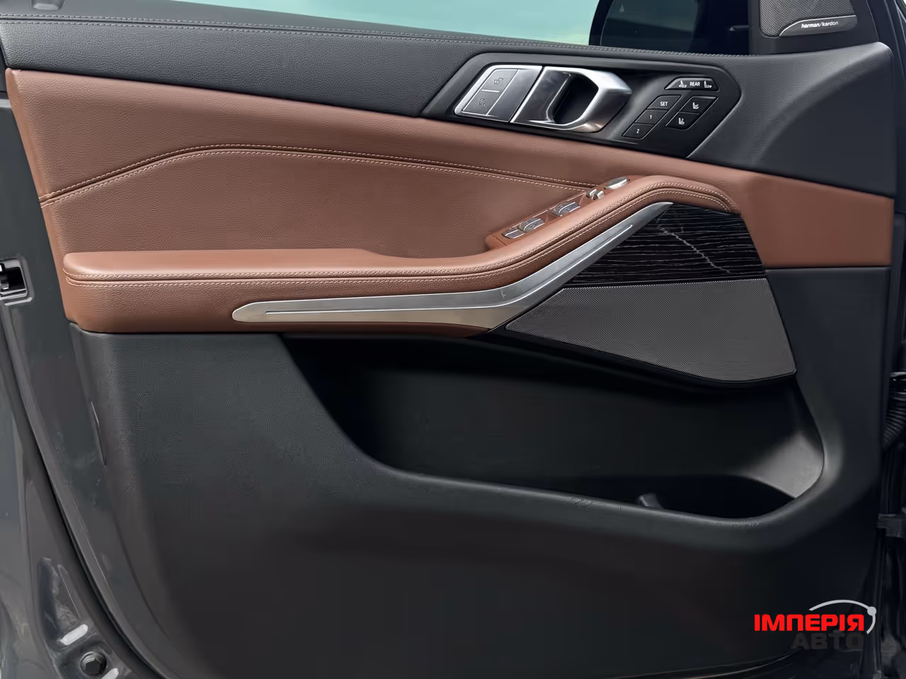 BMW X7 - фото 18