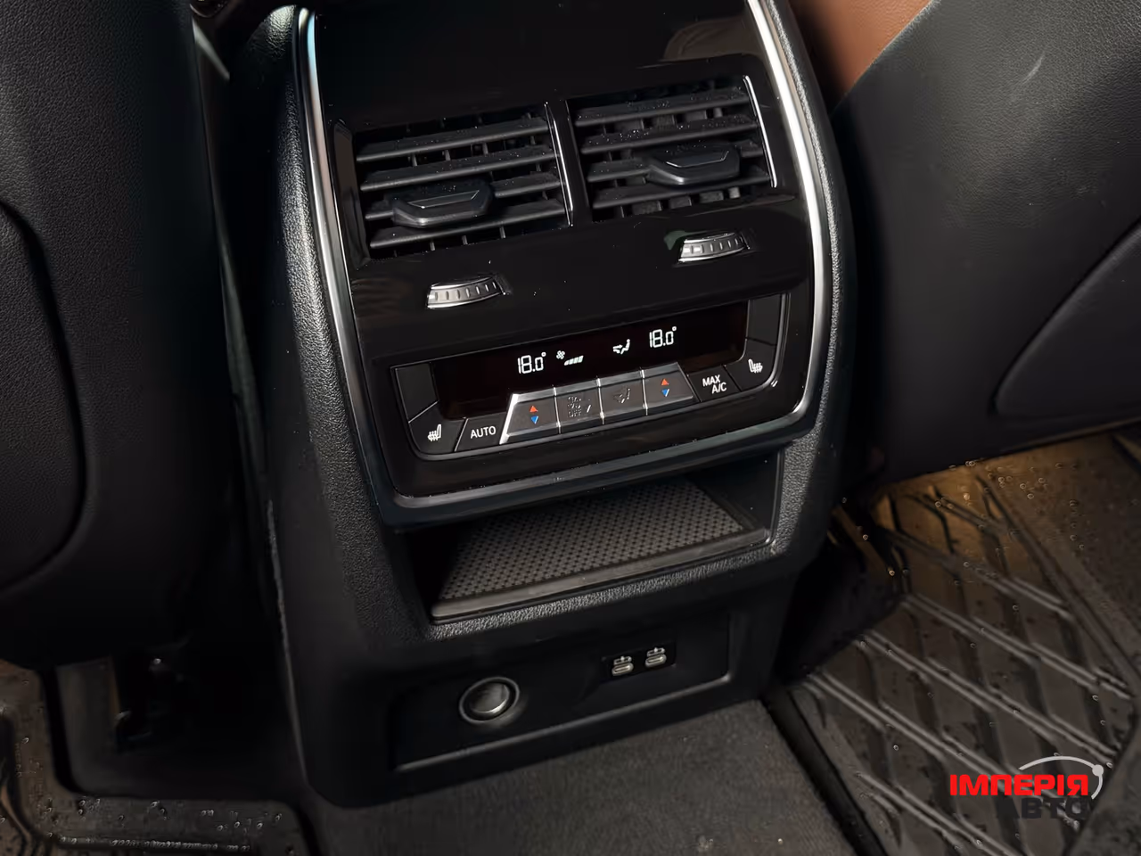 BMW X7 - фото 41