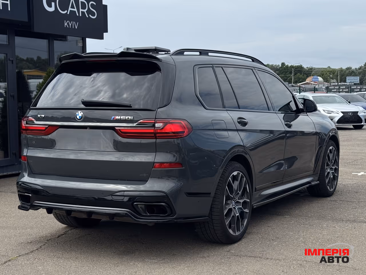 BMW X7 - фото 9