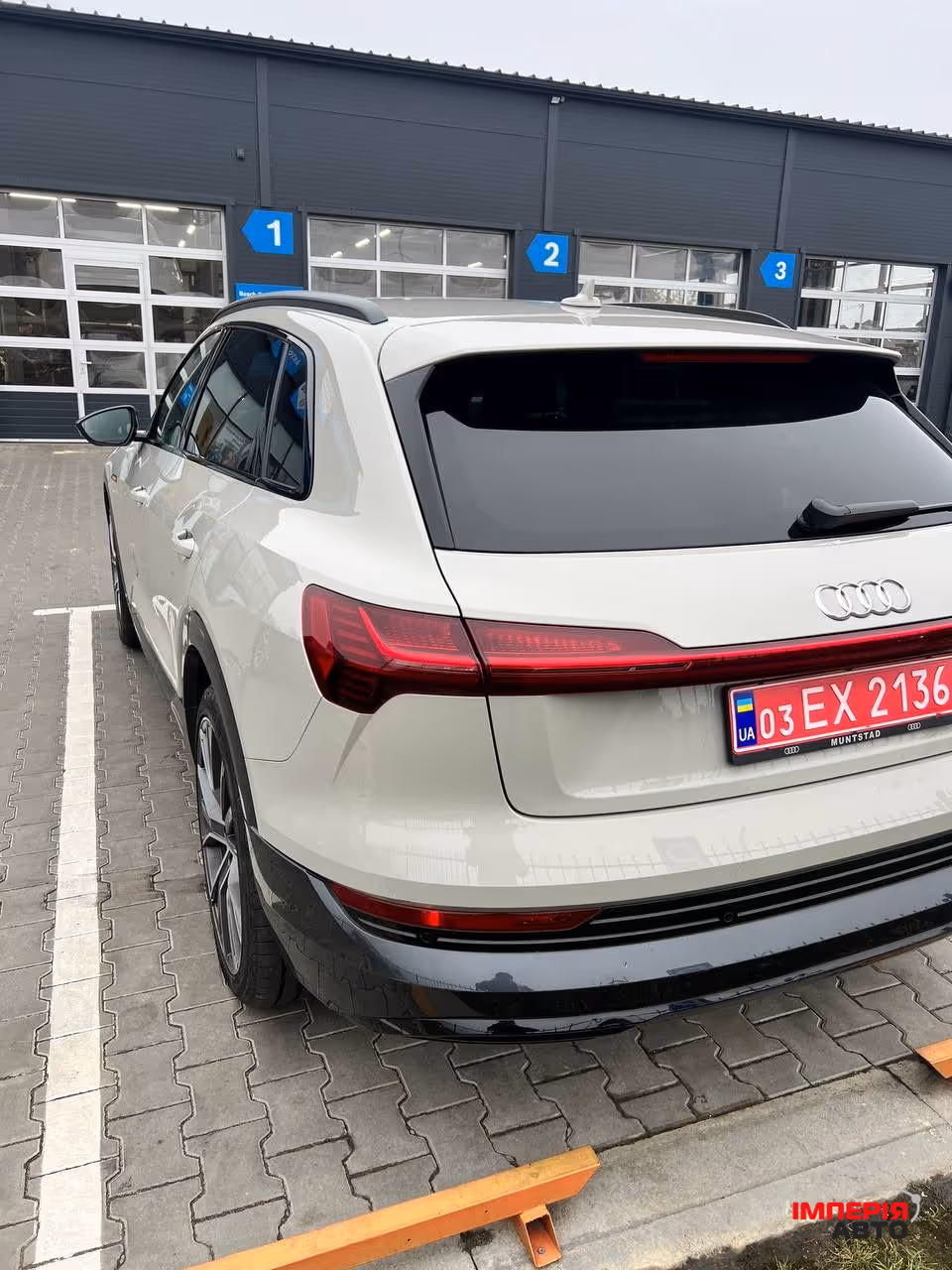 Audi e-tron Sportback - фото 19