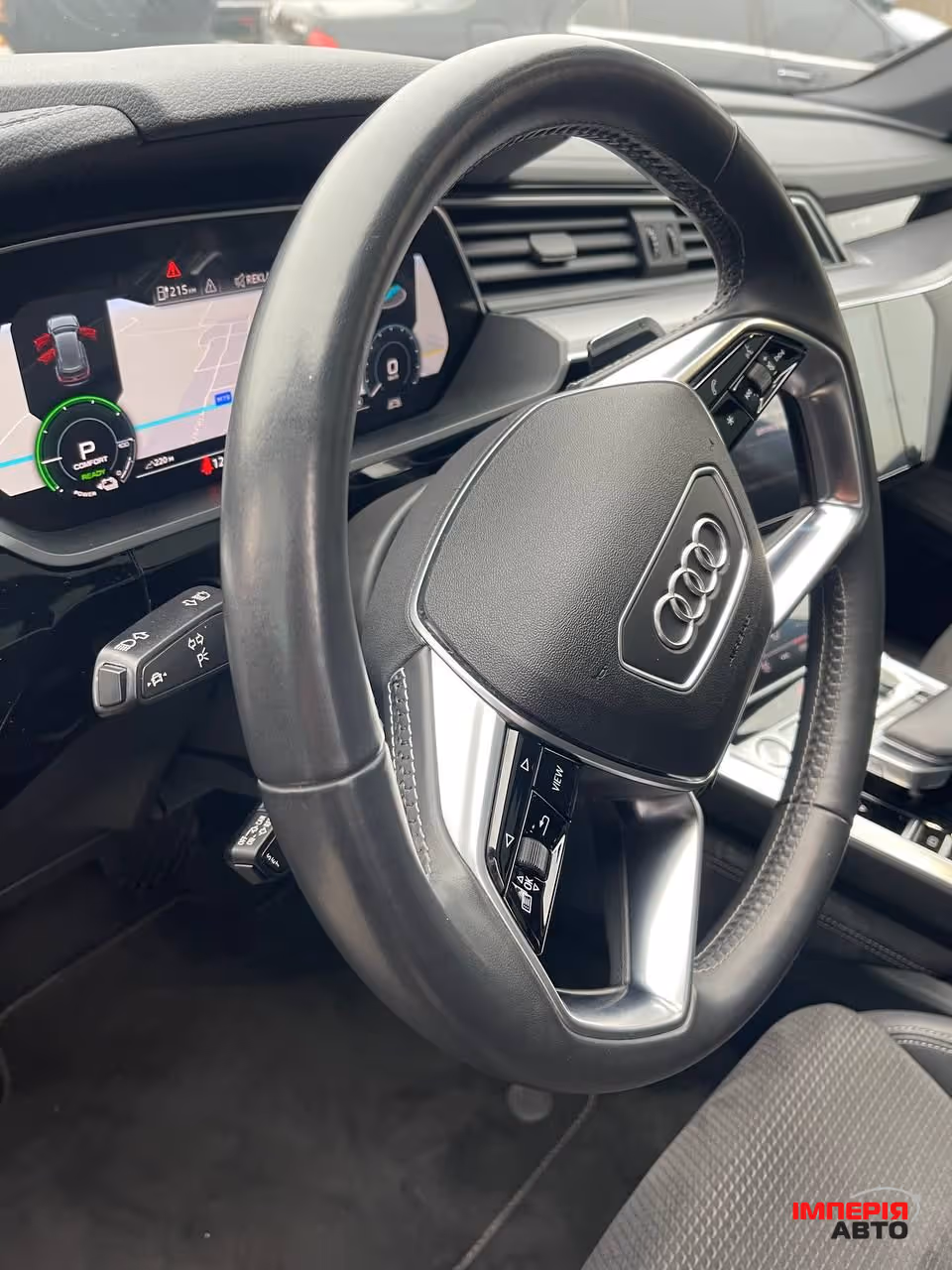 Audi e-tron Sportback - фото 10