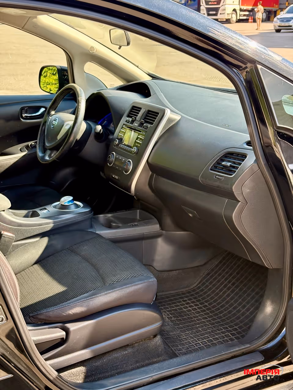Nissan Leaf - фото 14