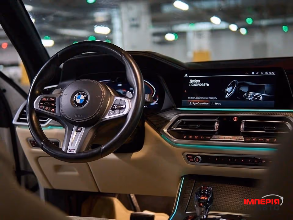BMW X5 - фото 11