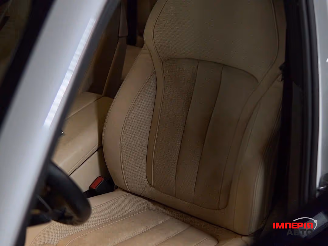BMW X5 - фото 14