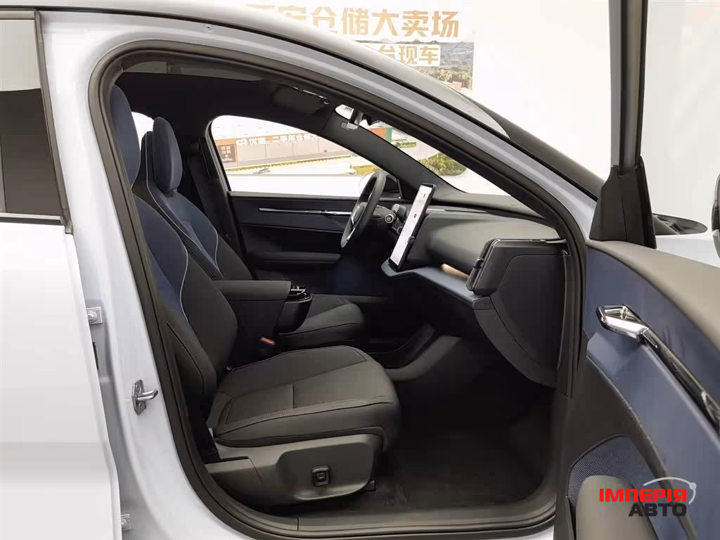 Volvo EX30 - фото 23