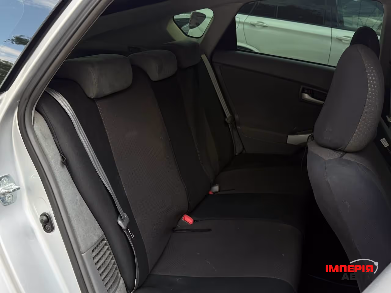 Toyota Prius - фото 9