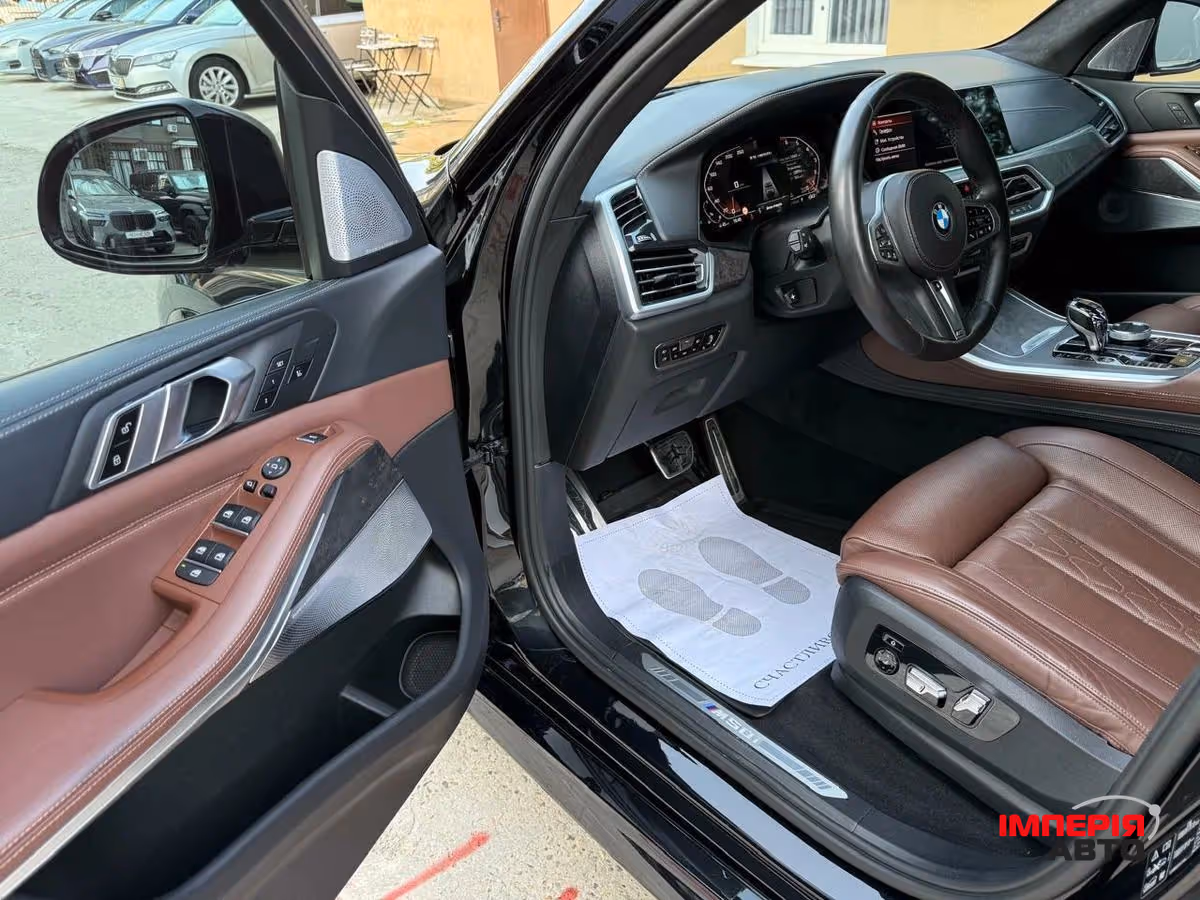 BMW X5 - фото 11