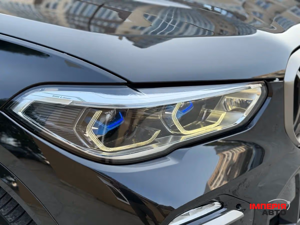 BMW X5 - фото 9