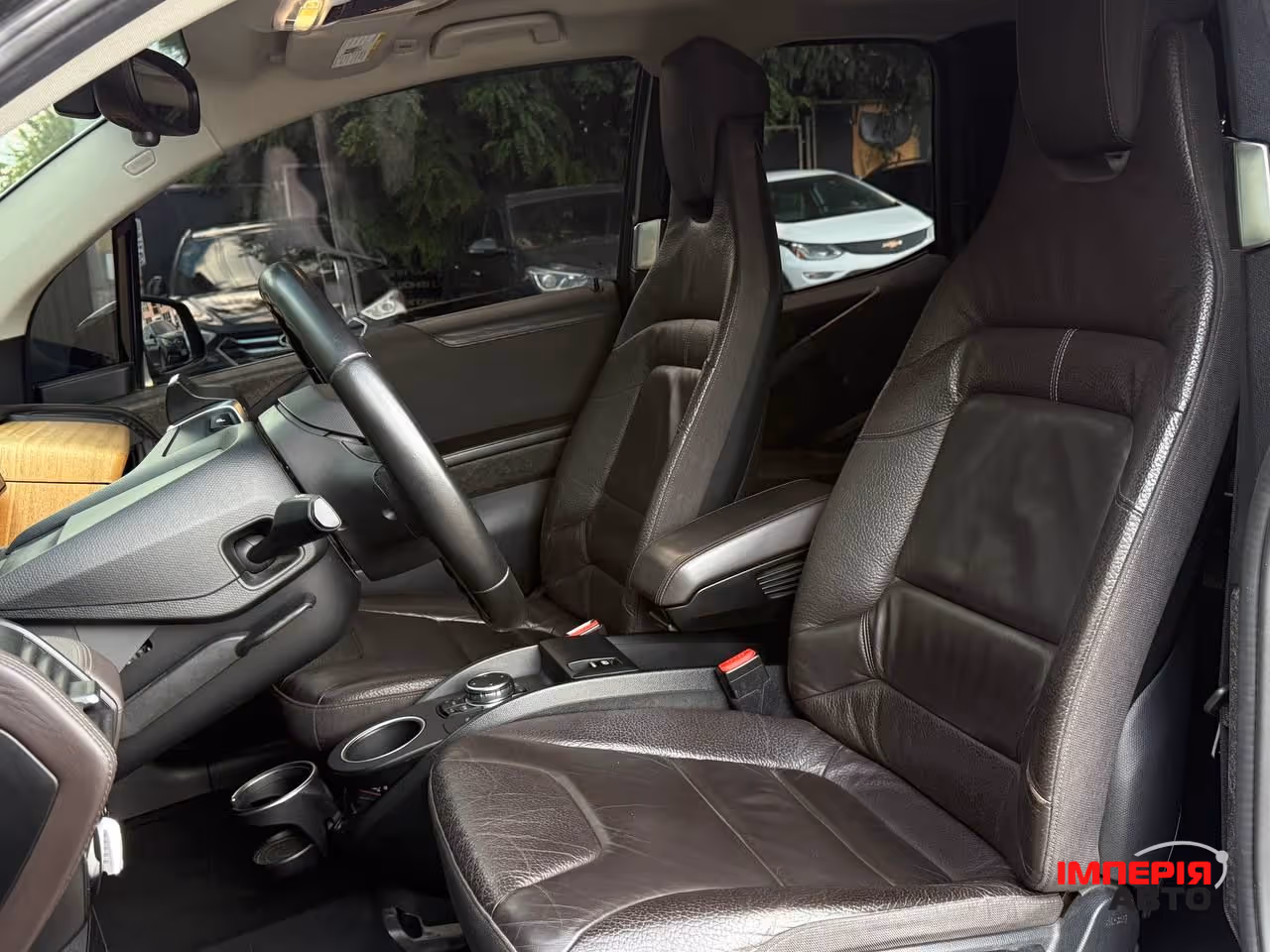 BMW i3 - фото 8