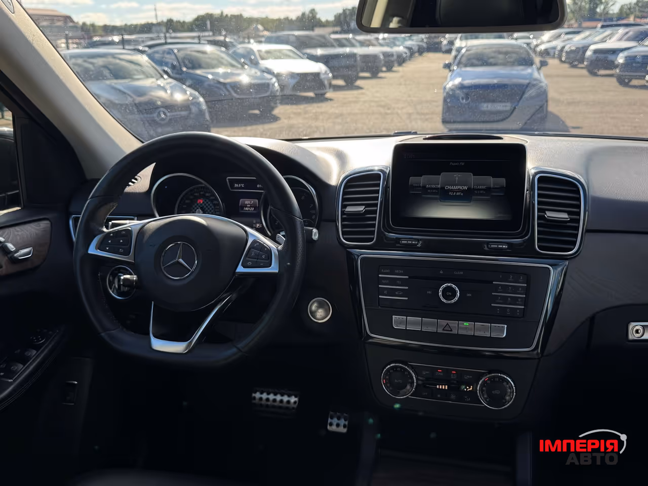 Mercedes-Benz GLE - фото 15