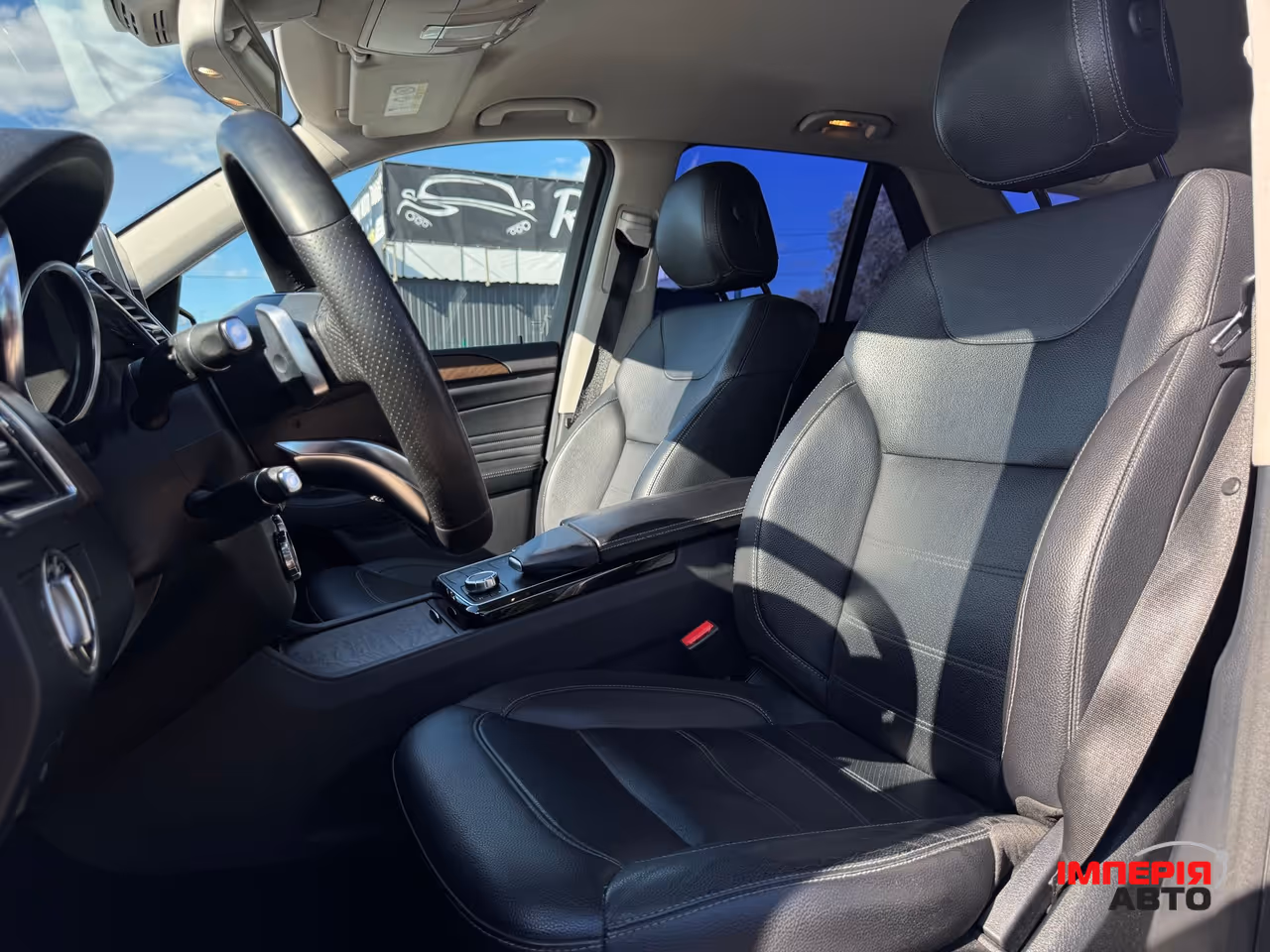 Mercedes-Benz GLE - фото 14