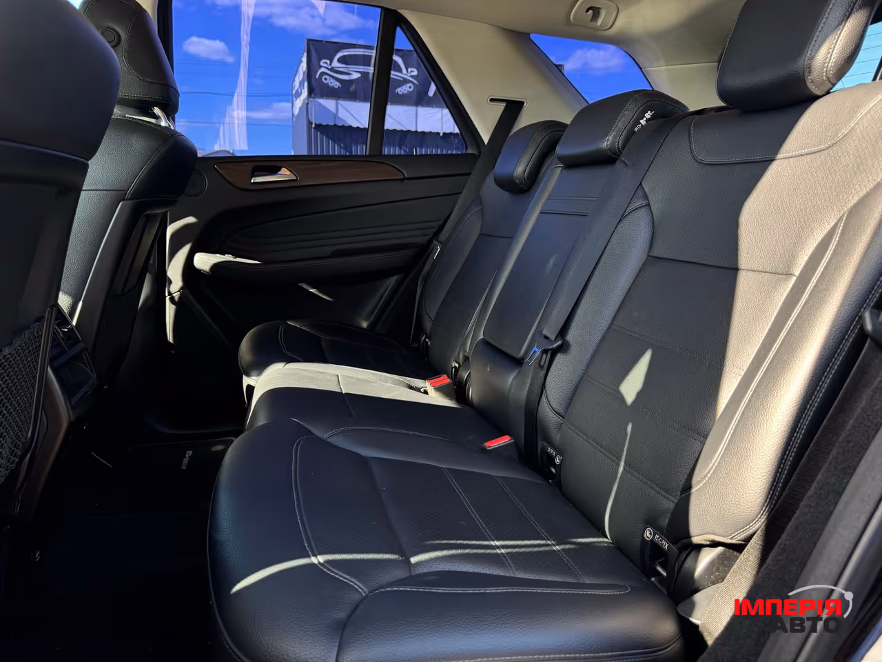 Mercedes-Benz GLE - фото 18