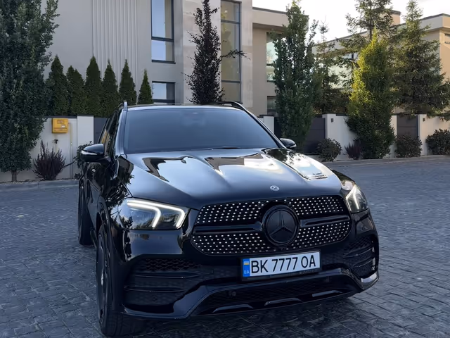 Mercedes-Benz GLE - фото 2