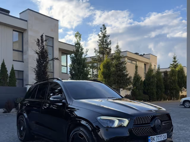 Mercedes-Benz GLE - фото 3